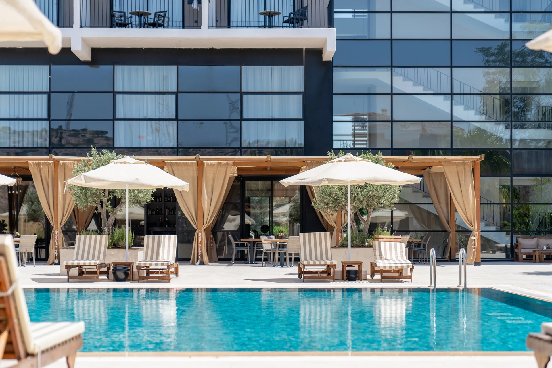 Aya Yorgi Hotel By T — Hotel outdoor pool
