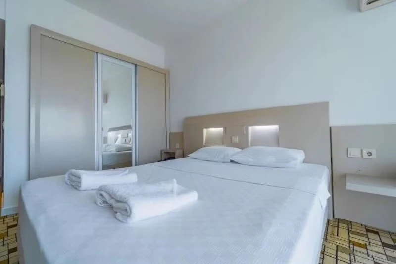 Muup Resort Çeşme — Guest room interior